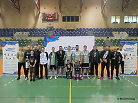 Pomowiec z halowym pucharem