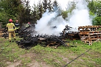 Pożar składowiska palet