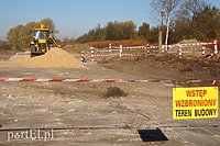 Przez koszary dojedziesz na Zatorze