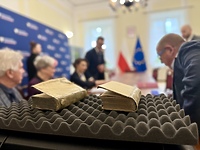 Zaginione po wojnie starodruki wracają do Elbląga