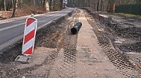 Remont drogi na Mierzei Wiślanej. Są wahadła, będą kamery