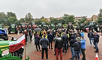 Rolniczy protest w Elblągu. "Nie" dla "piątki Kaczyńskiego"