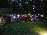 Rowerami nocą do Kadyn