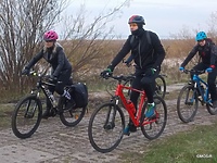 Rowerem do wąskiej elektrowni wodnej