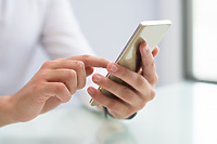 Smartfon na raty - czy to się opłaca?