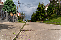 Śmietniki tak, droga niekoniecznie