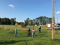 Śmigłowiec wylądował na boisku, by ratować mężczyznę