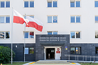 "Specjalista" od okien z zarzutami