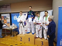 Srebro i brąz dla elbląskich karateków