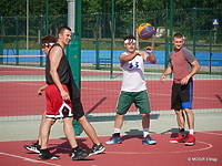 Stalowi najsilniejsi w kosza