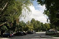 70 nowych miejsc parkingowych