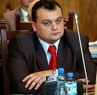 Strzelec namawia Prezydenta do otwartości