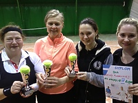 Świetne "babskie" granie (tenis)