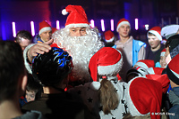 Święty Mikołaj zaprasza na lodowisko Helena