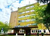 Szpitalne zamieszanie z polityką w tle