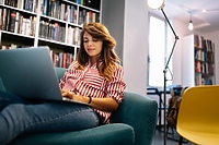 Szybka pożyczka na dowód? Co warto o niej wiedzieć i jak ją uzyskać?