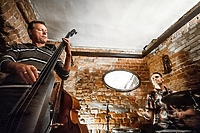 Wtorkowy    jam    w  Krypcie