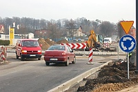 Opóźnione rondo i wiadukt