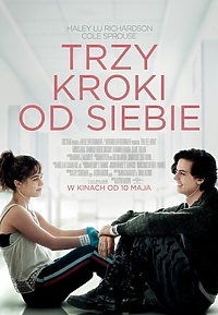 Trzy kroki od siebie w kinie Światowid