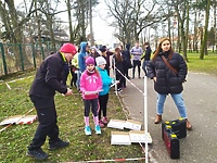 Uczniowie biegali na orientację