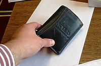 Ukradł portfel, wydał pieniądze i chciał zgłosić przypadkowe przywłaszczenie