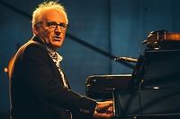 Uwaga, zmiana terminu koncertu z Krzesimirem Dębskim