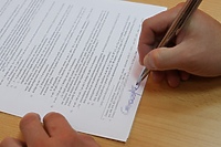 Uważaj na to, co podpisujesz