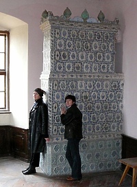 W kawiarence historycznej o piecach i kaflach