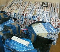 Mercedes wypakowany kontrabandą