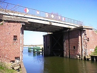 Remont wrót w Kępie Rybackiej