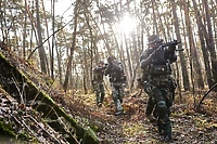 Wybór odpowiedniego ekwipunku taktycznego dla różnych typów gry w airsoft