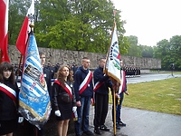 Wychowankowie MOW pamięci więźniów KL Stutthof