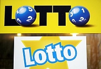 Wygrał miesięczną pensję 5 tysięcy zł. Przez 20 lat!