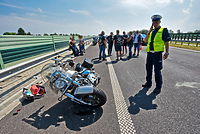 Wypadek motocyklisty na S7