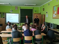 Z młodzieżą o dopalaczach