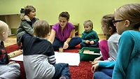Zajęcia Montessori w bibliotece na Słonecznej