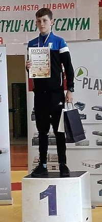 Złoty medal dla Maximiliana McGowana  (zapasy)