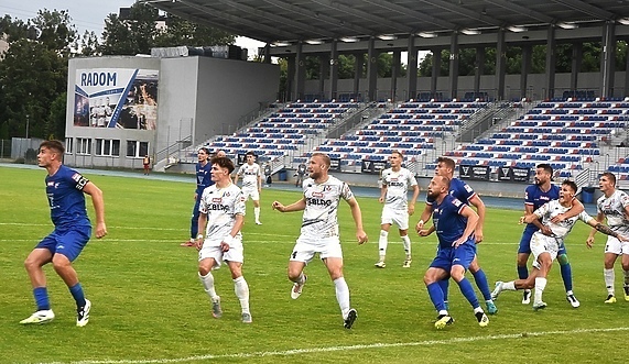 Absolwenci olimpijskiej Akademii dają remis na inaugurację