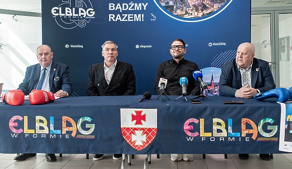 Polska z Kanadą zawalczą na ringu w Elblągu