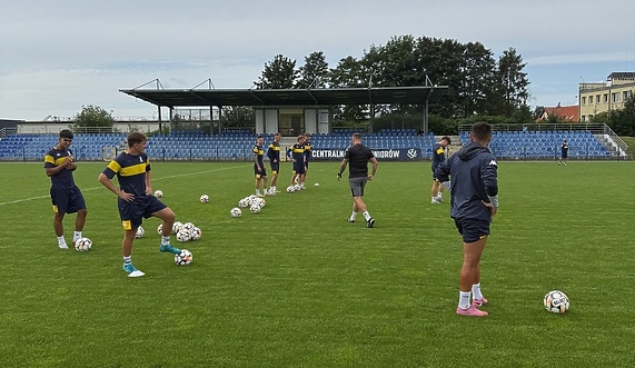 Powrót do przeszłości, walka o przyszłość. Olimpia znów zagra z Bronią