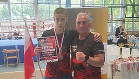 Brązowy medal Mistrzostw Polski Juniorów w boksie dla UKS Kontra