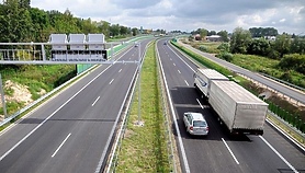 Tysiące złapanych przez nowy pomiar prędkości na siódemce