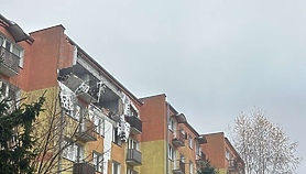 Eksplozja w mieszkaniu, mieszkańcy bloku ewakuowani