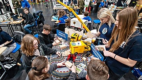 Młodzież szuka swojej przyszłości