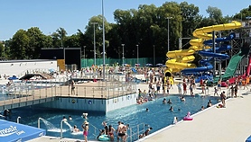 Piątek, godz. 14. Rusza Park Wodny Dolinka Piątek, godz. 14. Rusza Park Wodny Dolinka
