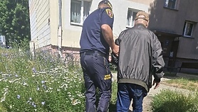 Poruszające zgłoszenie w sprawie starszego zagubionego mężczyzny