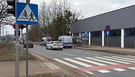 Potrącił kobietę na pasach