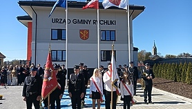 Świętowali otwarcie urzędu