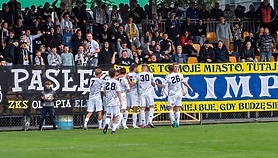 Trzecioligowcy rozpoczynają drugą część sezonu Trzecioligowcy rozpoczynają drugą część sezonu