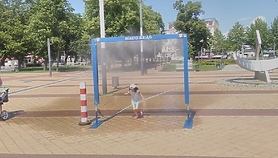 Miasto uruchamia wodne kurtyny na upał